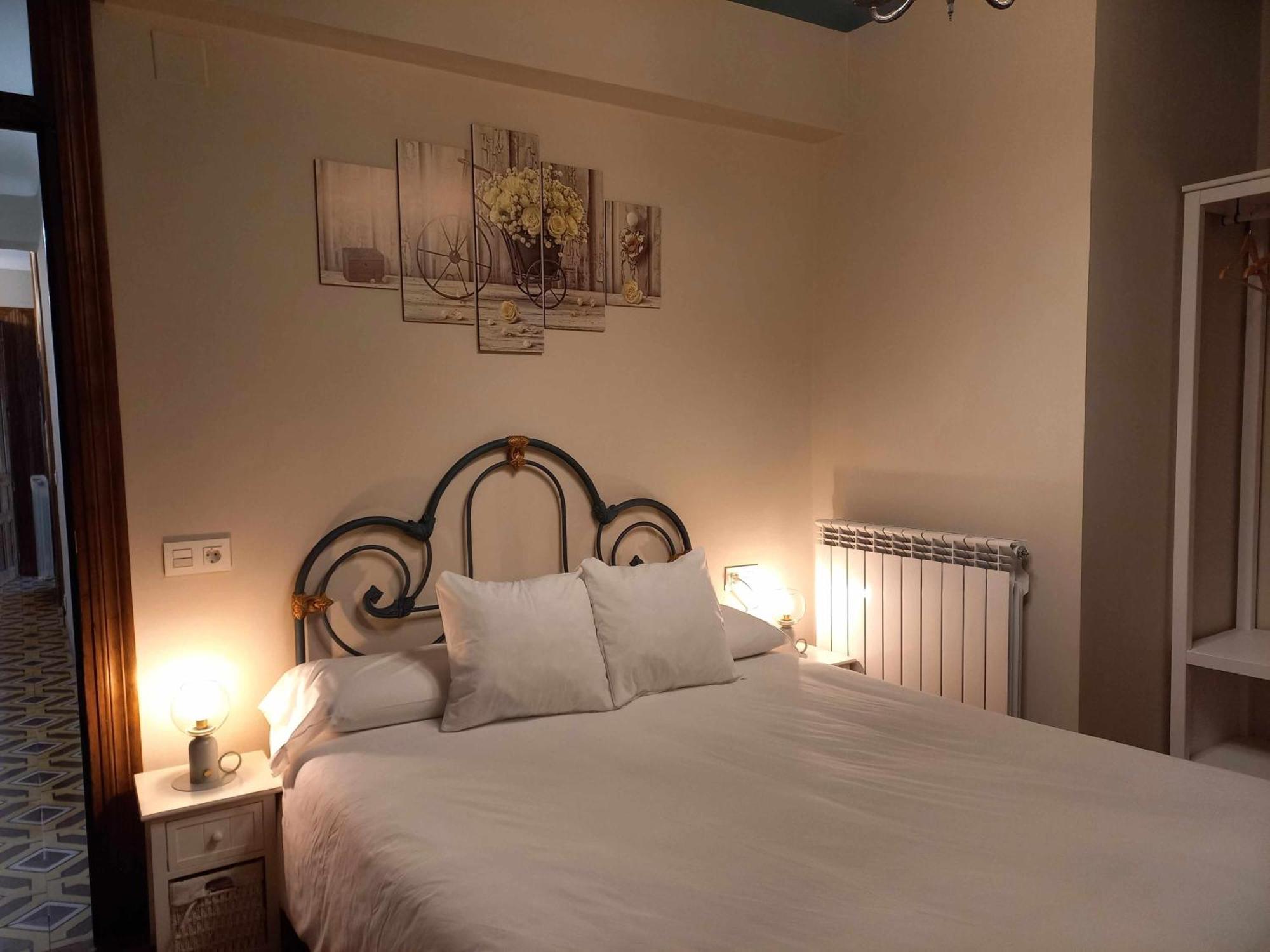 Abside de San Juan III Apartment Estella Bagian luar foto